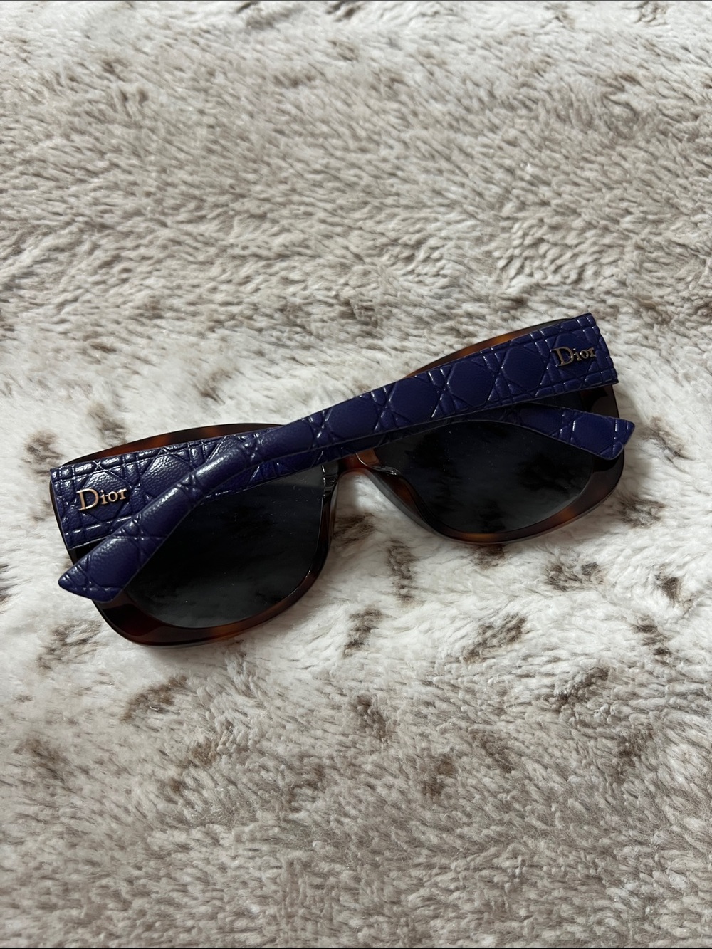 Dior Tortoiseshell Cat-Eye Sunglasses - Dark Brown Lenses